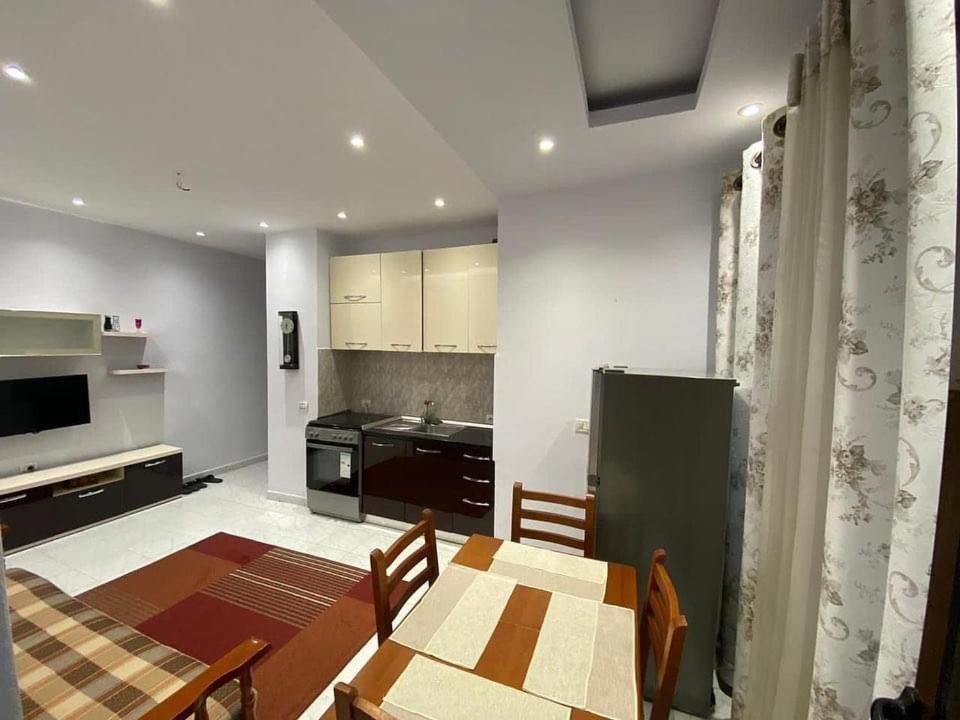 E&B Cosy Apartment Tirana Exteriör bild