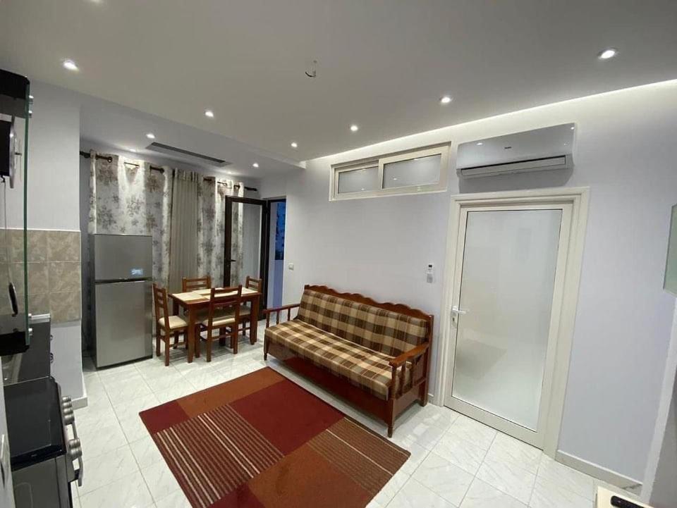 E&B Cosy Apartment Tirana Exteriör bild